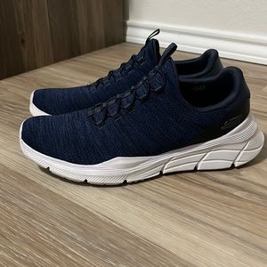 Skechers relaxed fit slip on shoes with memory foam size 8.5 men’s